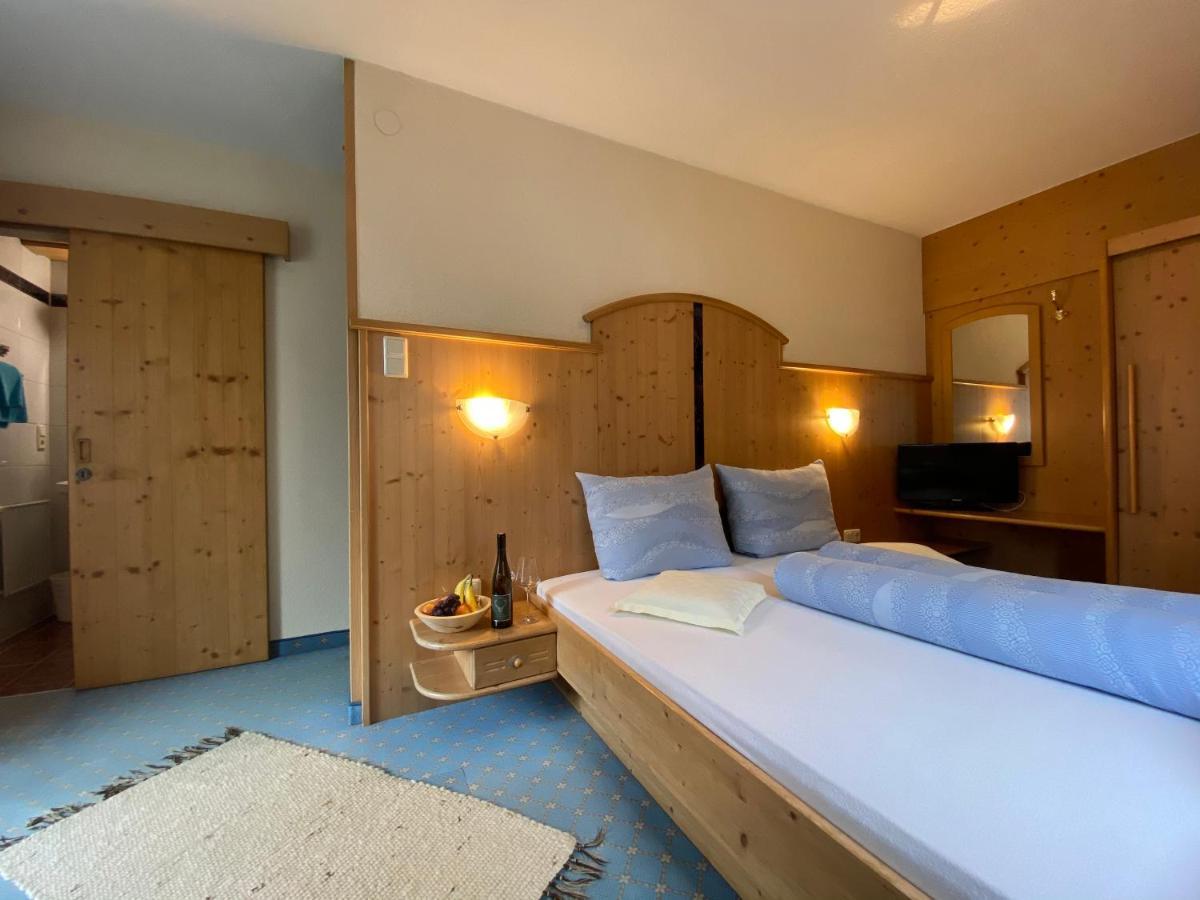 Hotel Jaegerhof كاونرتال المظهر الخارجي الصورة