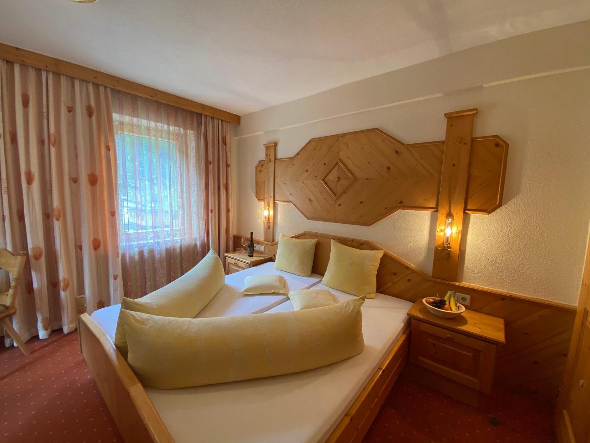 Hotel Jaegerhof كاونرتال المظهر الخارجي الصورة