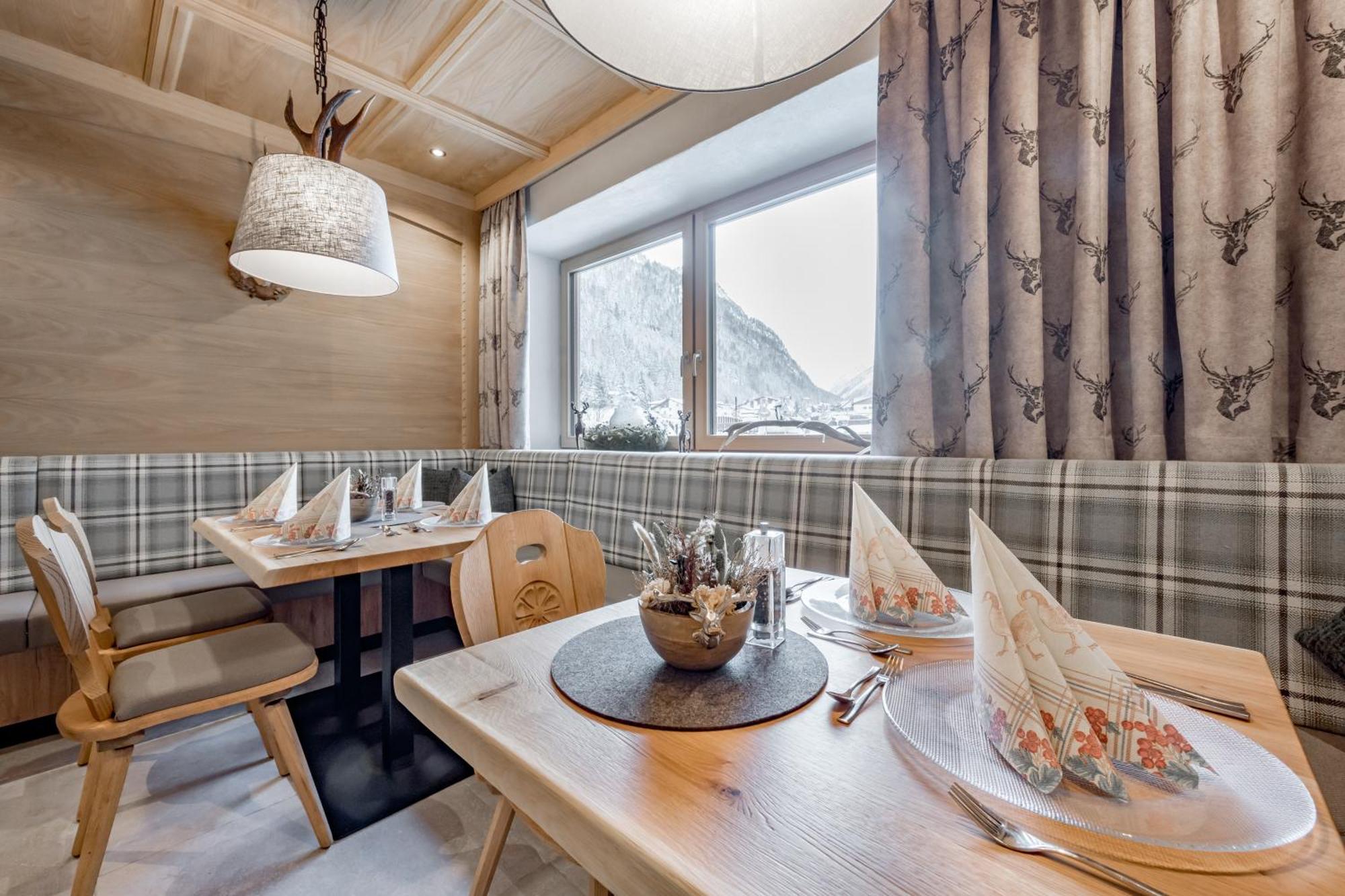 Hotel Jaegerhof كاونرتال المظهر الخارجي الصورة