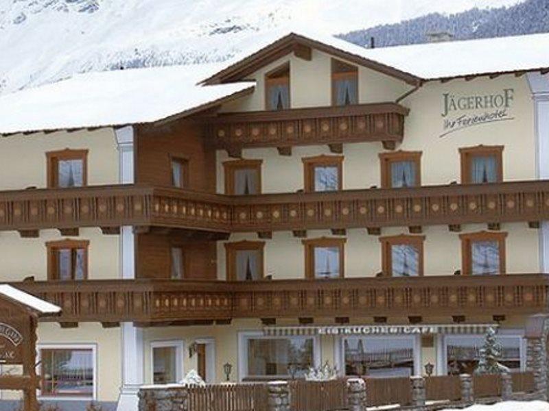Hotel Jaegerhof كاونرتال المظهر الخارجي الصورة